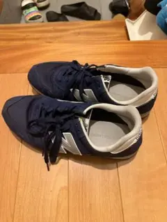New Balance 373 ネイビー スニーカー27.5㎝のサムネイル