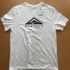 新品ナイキトレイル(廃止ロゴ？)XLサイズ