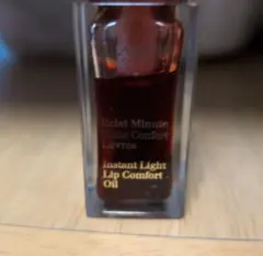 CLARINS Instant Light Lip Comfort Oilのサムネイル