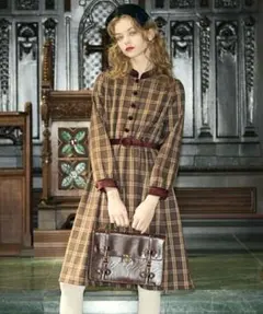 F i.n.t 別珍使いエポレットディテールチェックワンピース