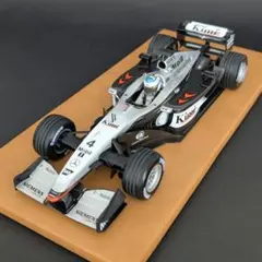 ミニチャンプス 1/43 メルセデスF1 W15 L.ハミルトン イギリスGP