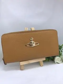 美品！　Vivienne Westwood 長財布 　ヴィヴィアン　キャメル