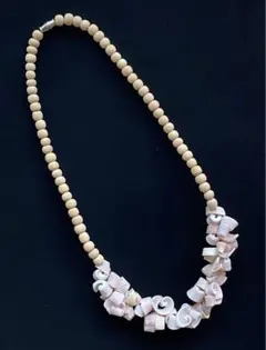 ヴィンテージネックレス☆貝殻　ウッドビーズ　レトロ