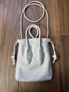 ADD CULUMN ホワイトショルダーバッグ