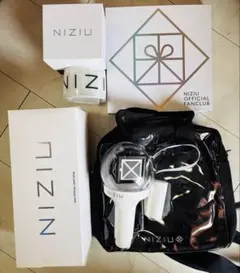 NIZIU ペンライト ホワイト USB充電式 - メルカリ