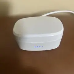 ワイヤレスイヤホン ホワイト 充電ケース付き
