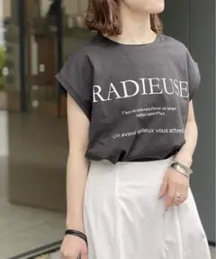 スピックアンドスパン sRADIEUSE フレンチ Tシャツのサムネイル