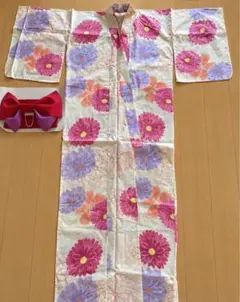 浴衣＊花柄＊白　帯付き［未使用品］