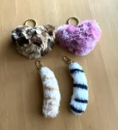☆新品☆ ファー ヒョウ柄 ハート型　しっぽ　キーホルダー　かわいい　4個セット