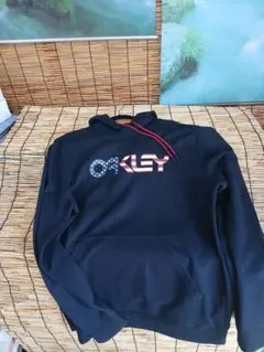 Item thumbnail for item 9318cb7f-9536-44f4-b2ec-ffadbbecac8c