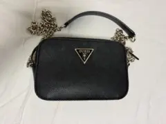 GUESS ショルダーバッグ ブラック チェーン