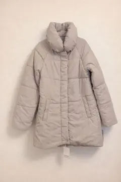 ライトグレー ミディ丈 ダウンジャケット