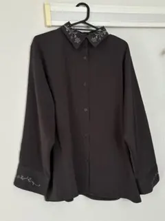 アベイル 襟 袖 刺繍入りシャツのサムネイル