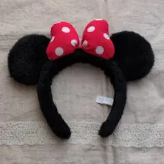 ディズニー　ミニー　カチューシャ　Disney　リボン　水玉　赤