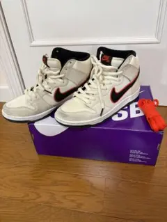 Nike SB ハイカットスニーカー ホワイト/ブラック/レッド　26.0