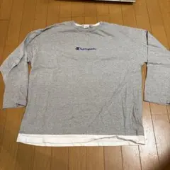 Champion グレー ロゴ入り トレーナー M