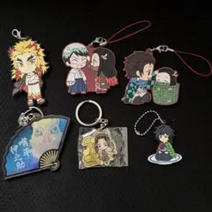 鬼滅の刃 アクリルキーホルダー 6個セット