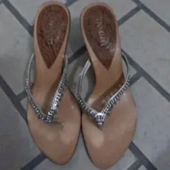 ESPERANZAビジュー付きトングサンダル 中ヒール　L