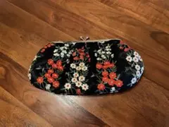 花柄刺繍 クラッチバッグ　ショルダーバッグ