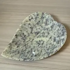 Item thumbnail for item 51f31a51-de19-44dd-a890-bdc69d50dd12