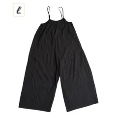 ブラック　プリーツサロペット Lサイズ