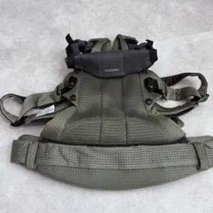 ベビービョルン　メッシュ　HARMONY (ハーモニー) ダークグリーン