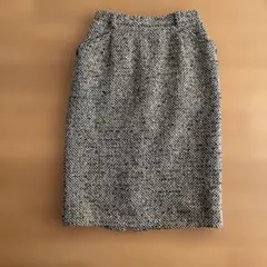 上品厚手ツイード 膝丈スカート 白黒