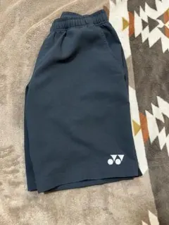 バドミントンパンツ