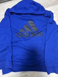 adidas 青 パーカー 160cm