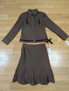 Item thumbnail for item fdaa63cc-34b8-429b-90c6-43645913b249