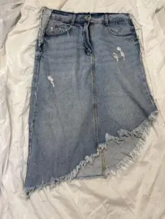 【ZARA】アシンメトリー　ダメージデニムスカートのサムネイル