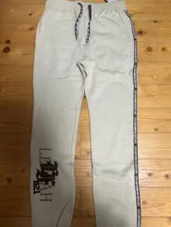 Item thumbnail for item 6fc2571a-56b8-4132-89f2-5a824177935d