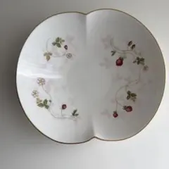 Wedgwood ワイルドストロベリー プレート 皿のサムネイル
