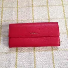 FURLA 財布