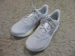 ニューバランス フレッシュフォーム スニーカー