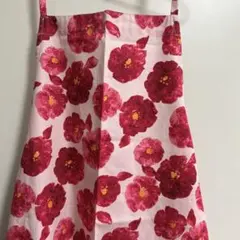 【美品】エプロン　花柄　おしゃれ