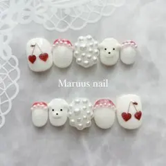 【サイズオーダー】¥1920〜ハートさくらんぼ×ホワイトベアネイルチップ