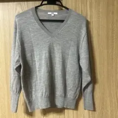 ユニクロ (M)　エクストラファインメリノ Vネックセーター　レディース