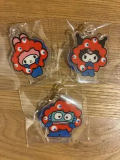 サンリオキャラクターズ　ミャクミャクなりきりアクリルチャーム　3個セット