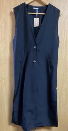 新品 未使用 タグ付き LUNACION ロング ベスト ジレ 黒 ノースリーブ