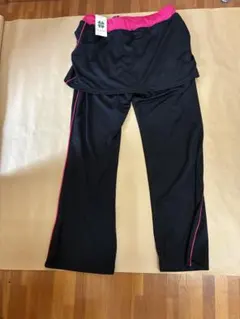 新品4L大きいサイズ スコート付きパンツ ブラック×ピンクのサムネイル