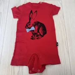 赤いウサギプリントロンパース