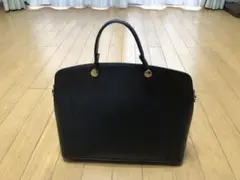 週末セール！　フルラ　バッグ　A4