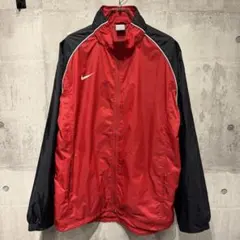 NIKE ナイキ ナイロンジャケット L 赤黒 ワンポイント スウッシュ 軽量