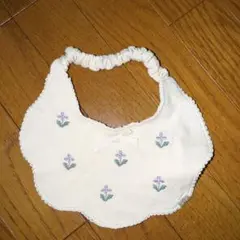 tete a tete すみれの花の刺繍スタイ