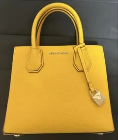 MICHAEL KORS イエロー ハンドバッグ