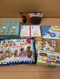 カルディ　食品８点＋手ぬぐいエコバッグ付き （おまけ　ハンドメイド　ポーチ）