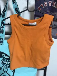 WEGO タンクトップ オレンジ クロップド丈のサムネイル