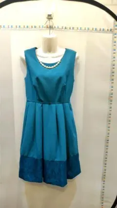 ノースリーブ パーティードレス