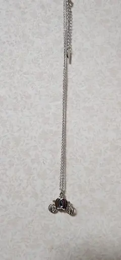 ディズニープリンセスシークレットネックレ